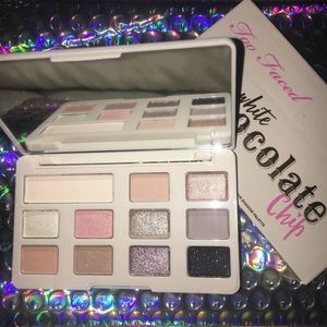 TOO FACED White Chocolate Chip Palette